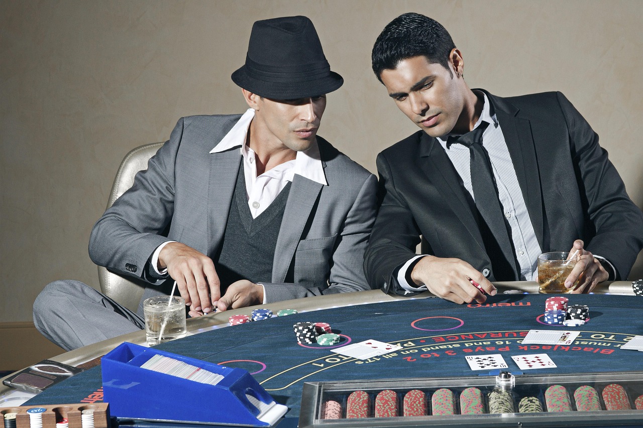 The Math Behind the Machine: What Every Slot Player Should Know