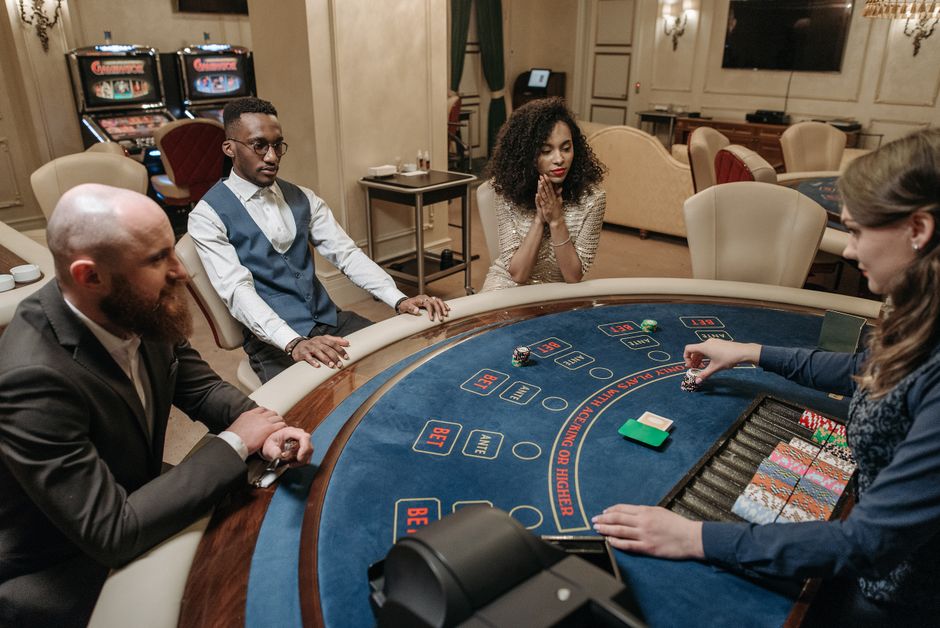The Real Math Behind Casino Bonuses (And Why Most Players Get It Wrong)