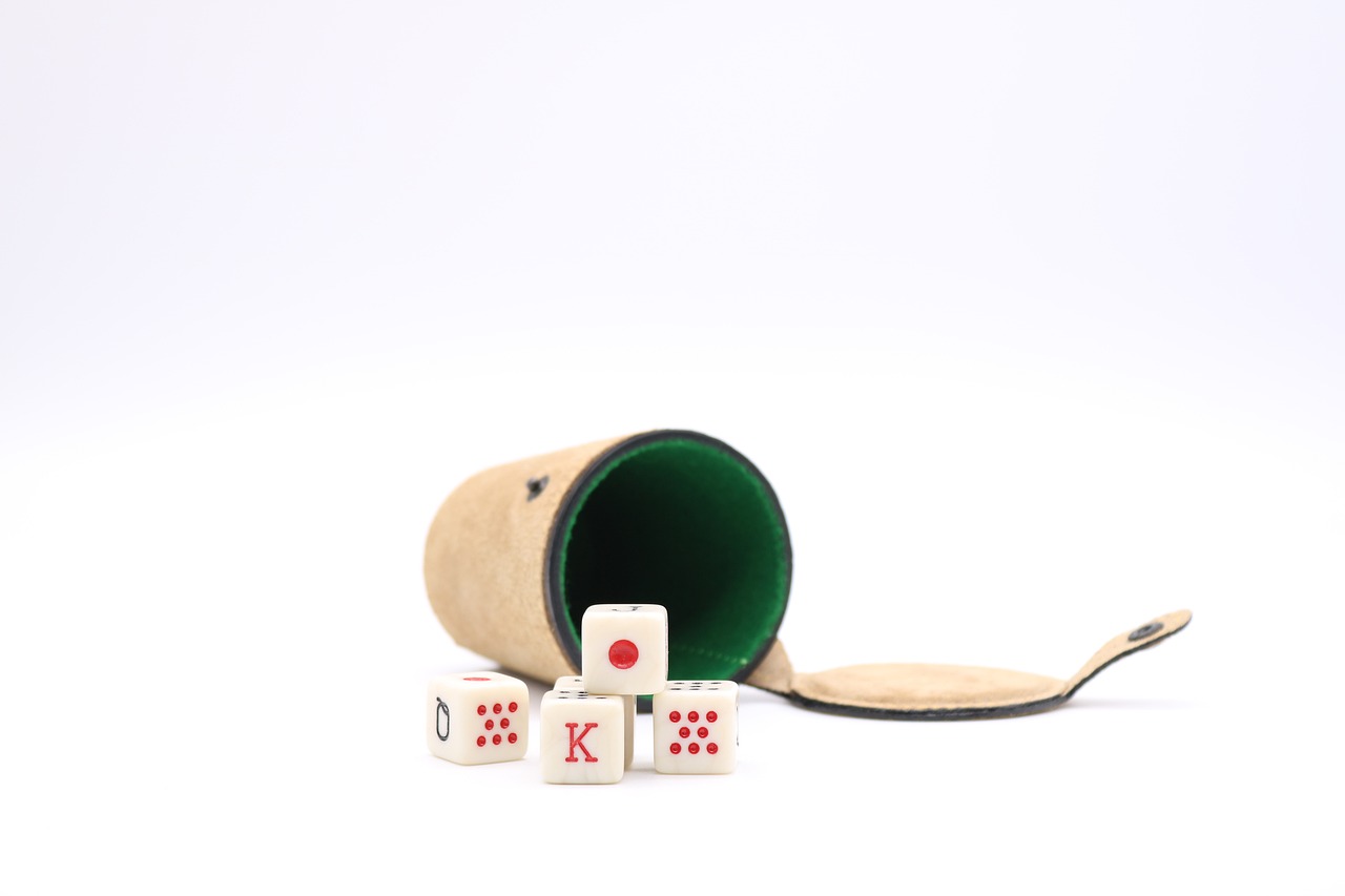 Why Smart Players Track Their Casino Sessions (And How)